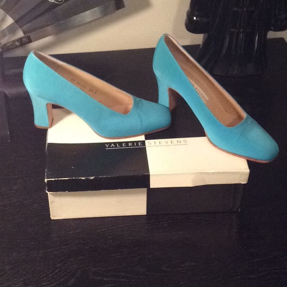 Valerie Stevens women’s shoes size 6 1/2 M - Picture 3 of 6