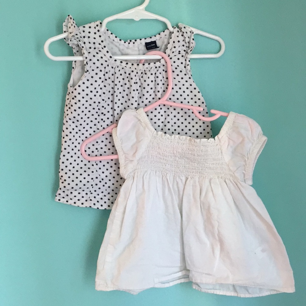 Baby gap 12-18 tops