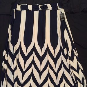 Blue/white maxi skirt NWT size 3x