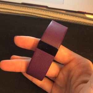 FITBIT CHARGE HR -plum