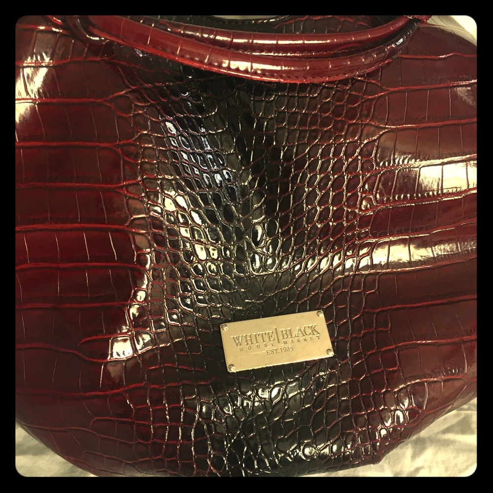 White House Black Market bag ❤️
