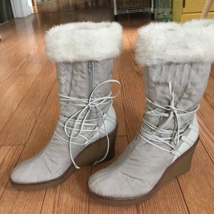 Stylish boots: Jessica Simpson wedges