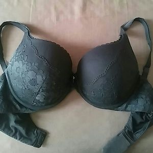 Victoria's Secret perfect shape bra 34D