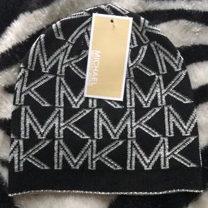 Michael Kors hat