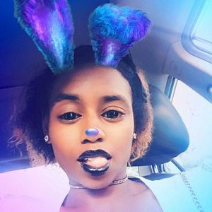 Meet your Posher, Miona