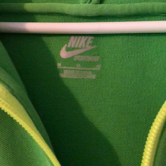 Nike men’s jacket - Picture 3 of 4