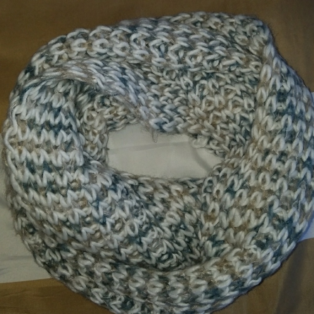 BP Infinity Scarf