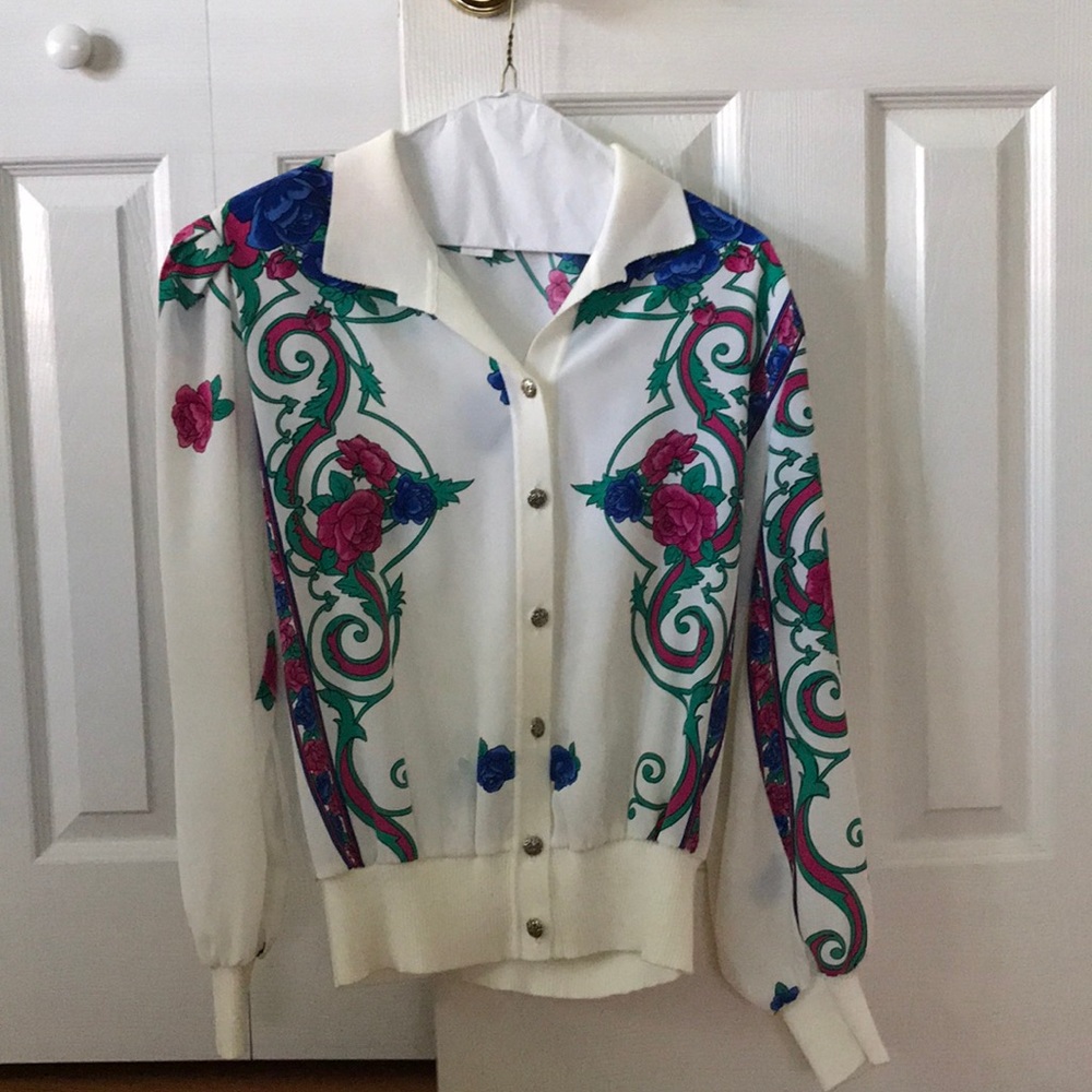 Vintage GDT too, floral button down