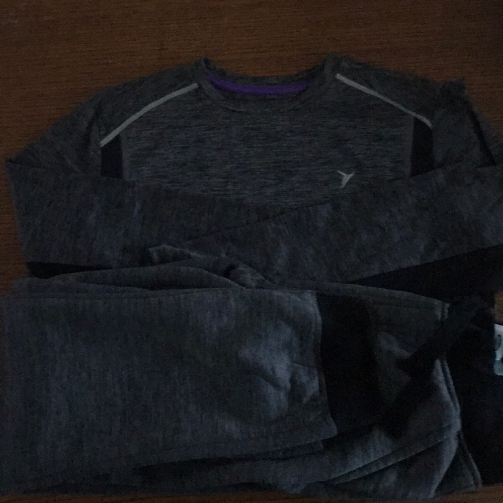 Old navy L/S active top, fleece lined joggers