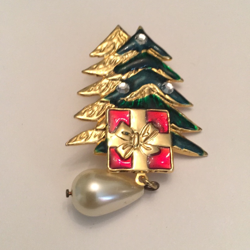Chritsmas pin