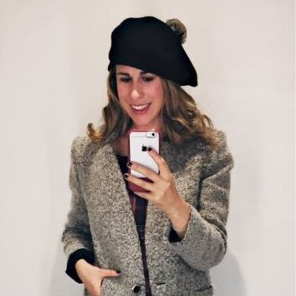 Meet your Posher, Hanna - Picture 1 of 1