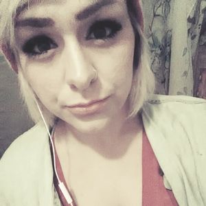 Meet your Posher, Amilia