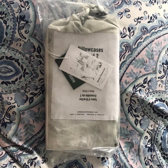 Urban Outfitters Bedding Brand New Urban Outfitters Marble Bedding Set Poshmark