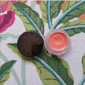 Becca backlight color corrector in peach