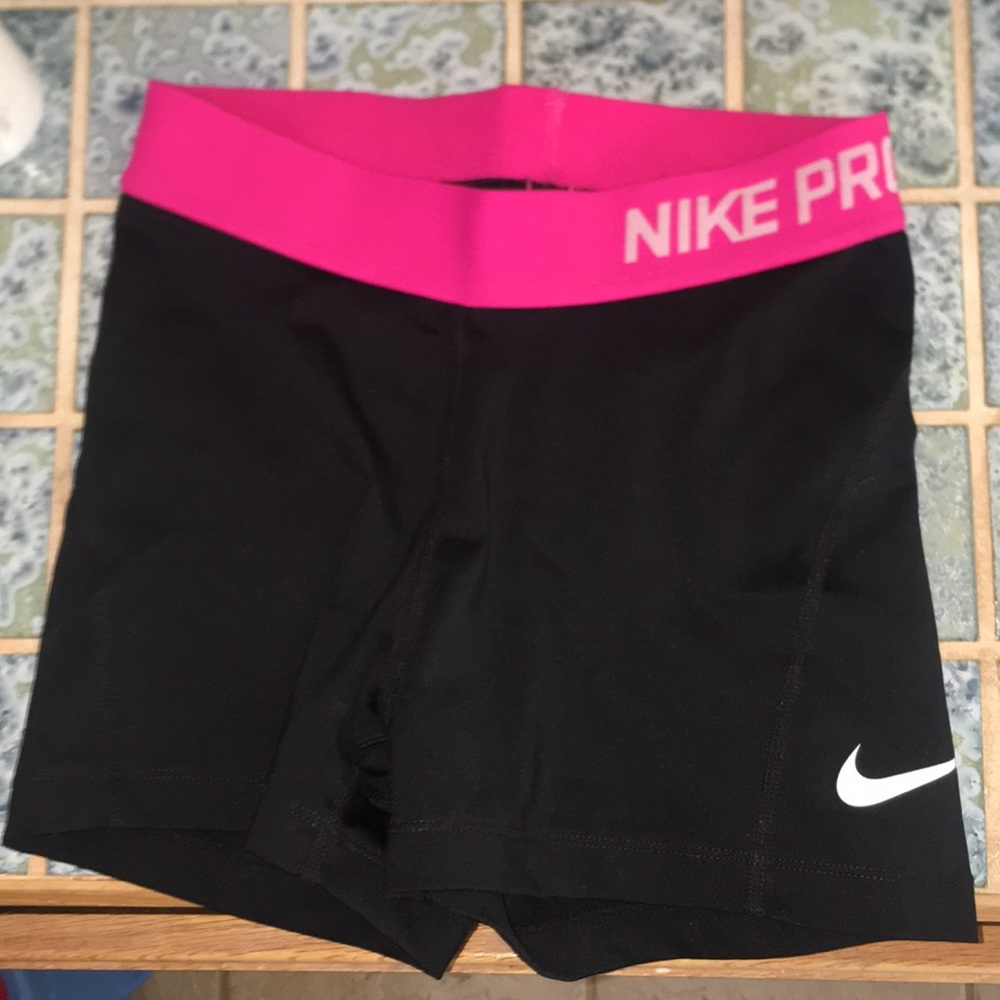 NIKE PROS