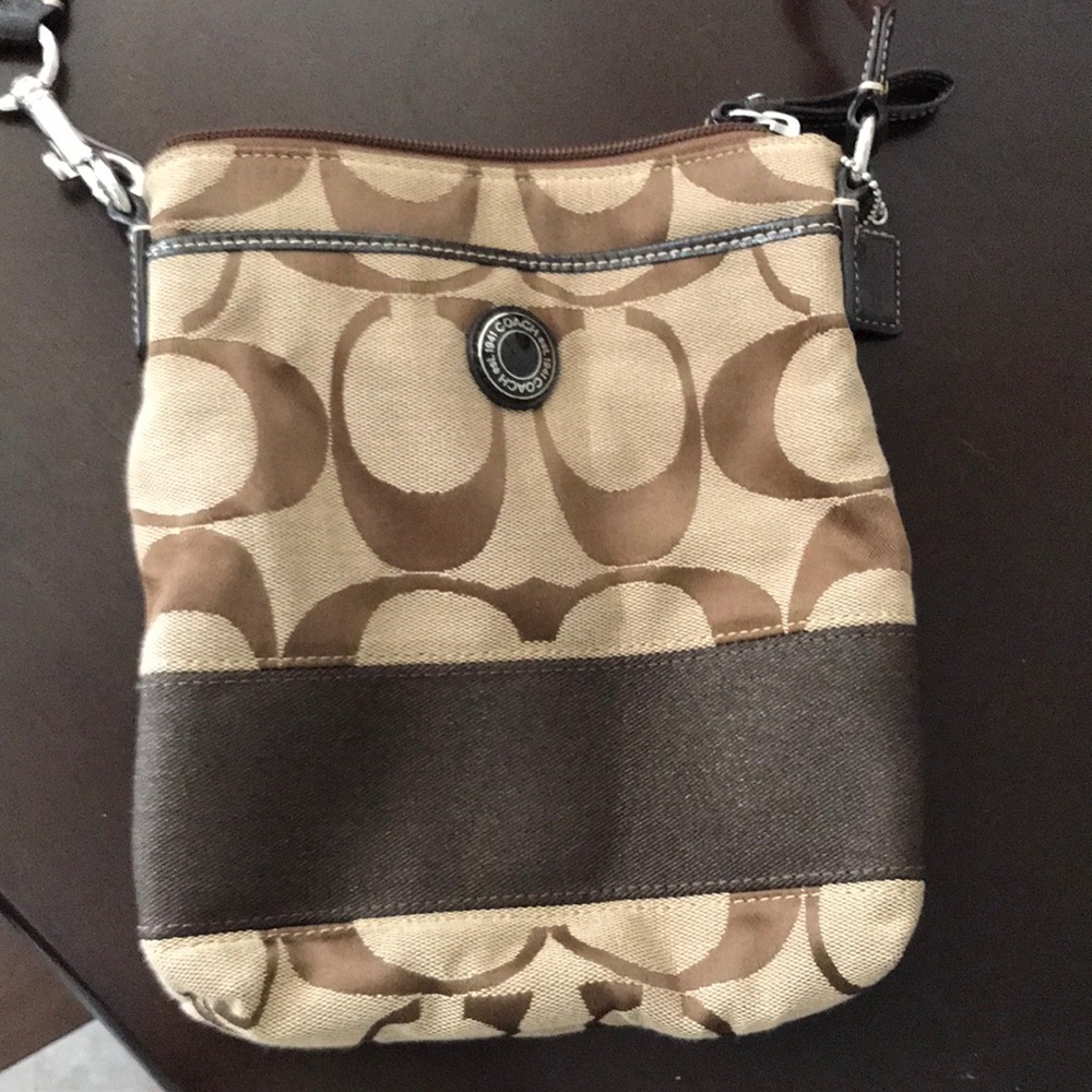 Coach crossbody excellent condition