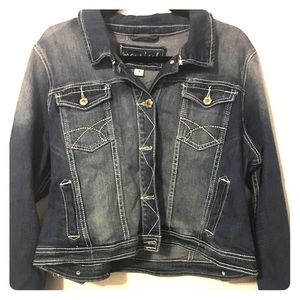 Cropped jean jacket
