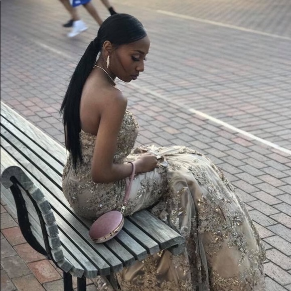 Prom dress , wedding dress , or formal dress - Picture 2 of 4