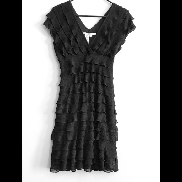 Max Studio ruffled stretch lace dress. - Picture 2 of 5