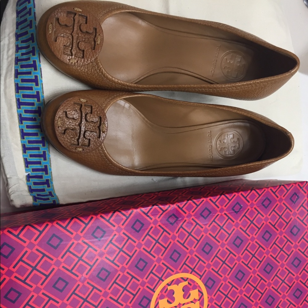 TORY BURCH SALLY WEDGE SHOES SIZE 6.5