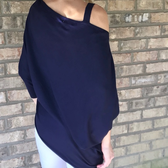 Last 1! Navy asymmetrical sweater - Picture 5 of 6
