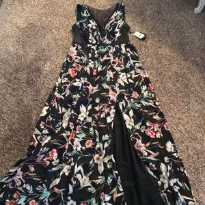 Adrianna Papell occasion gown - new with tags!