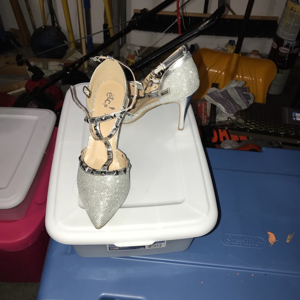 Silver strappy Heels