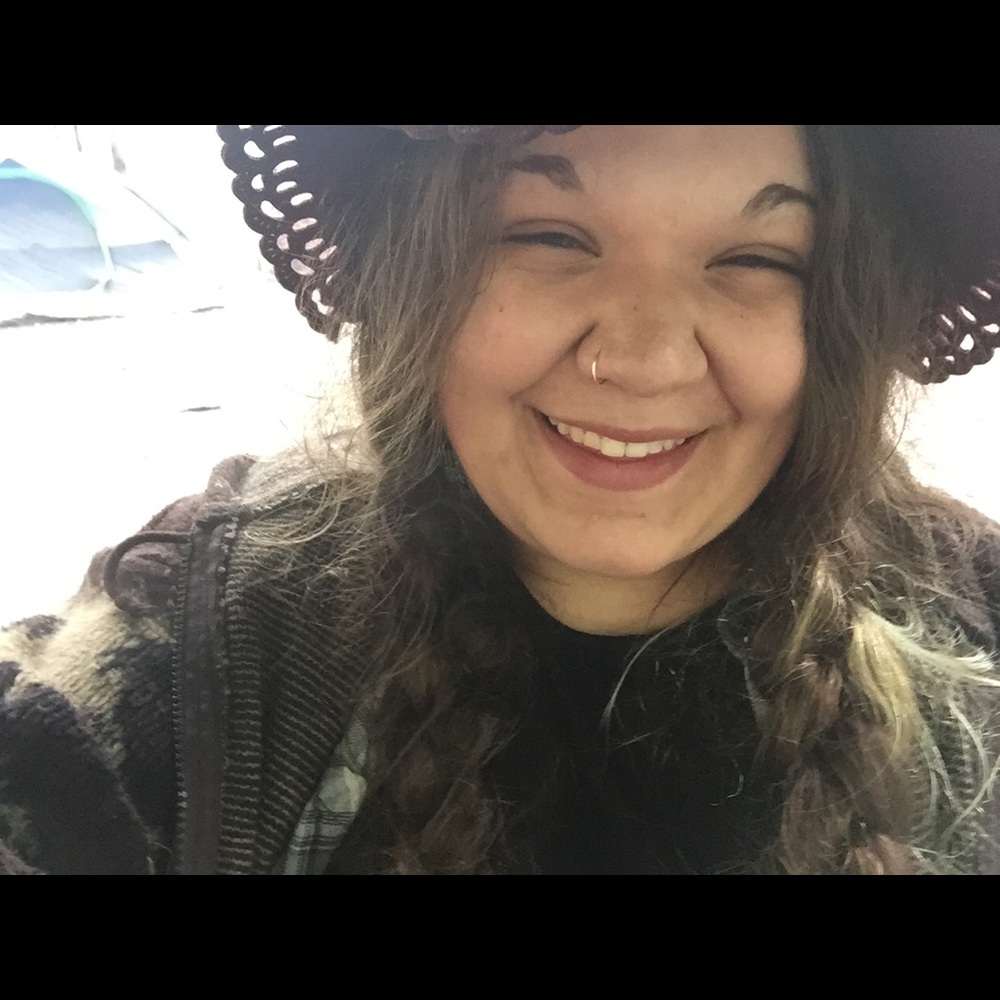 Meet your Posher, Marissa