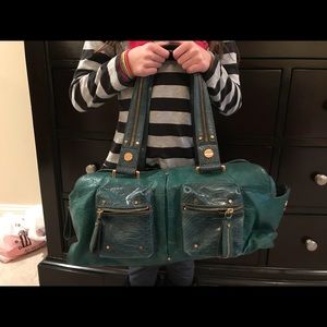 Green Jessica Simpson purse