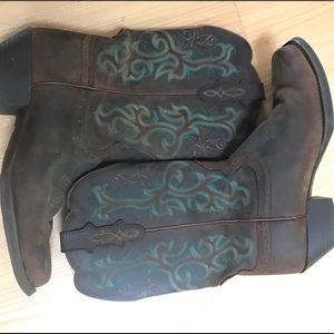 Women's size 10 Justin Cowboy Boots
