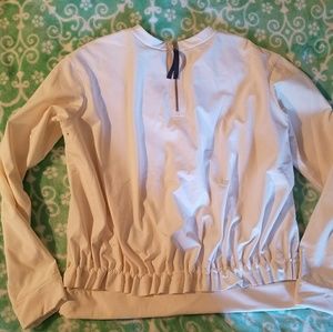 Pull over Lululemon Jacket with small back zipper