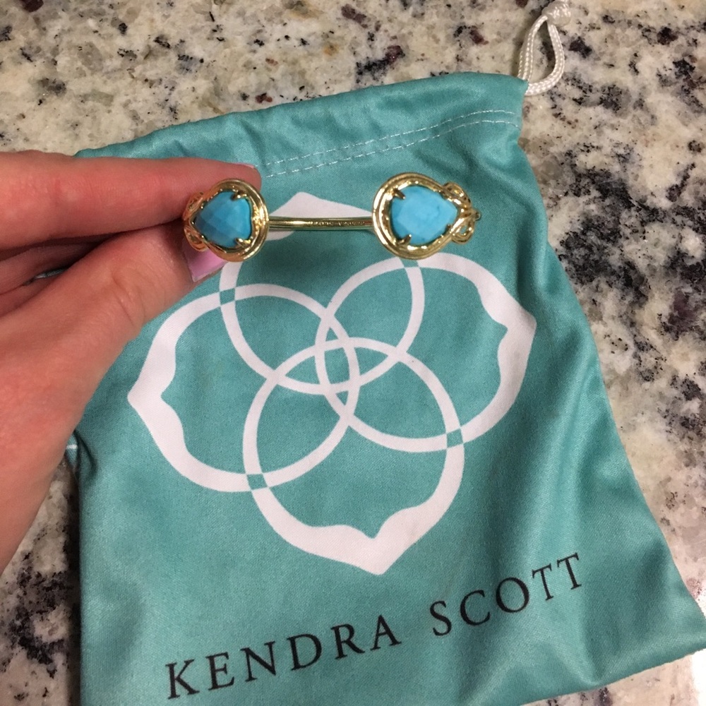 Kendra Scott bracelet