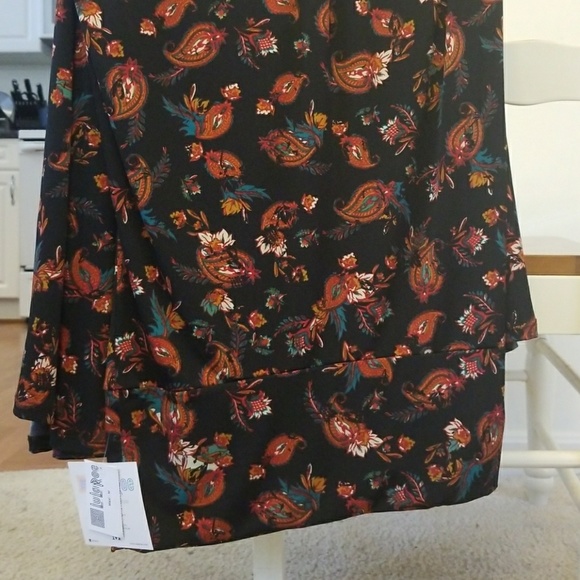 LULAROE maxi - Picture 2 of 4