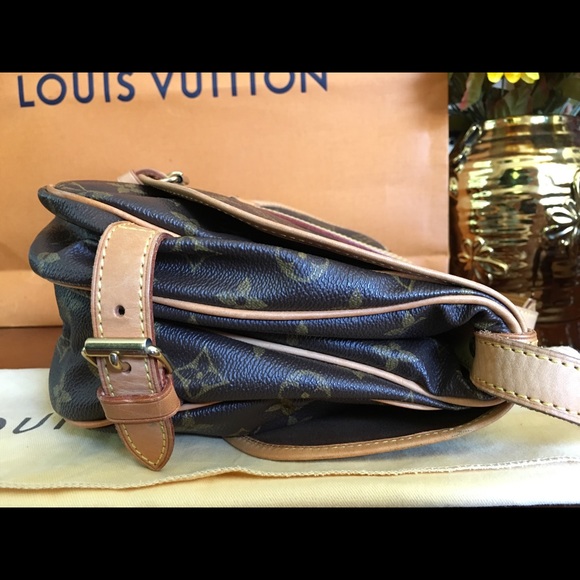 💕SOLD💕💯% AUTH Louis Vuitton Monogram Saumur 30 - Picture 3 of 4