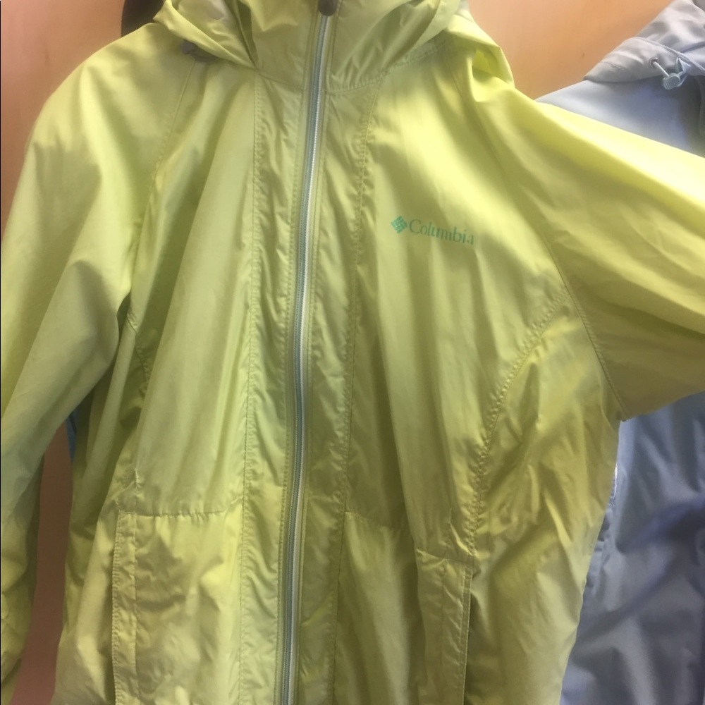 Columbia Light Rain Jacket