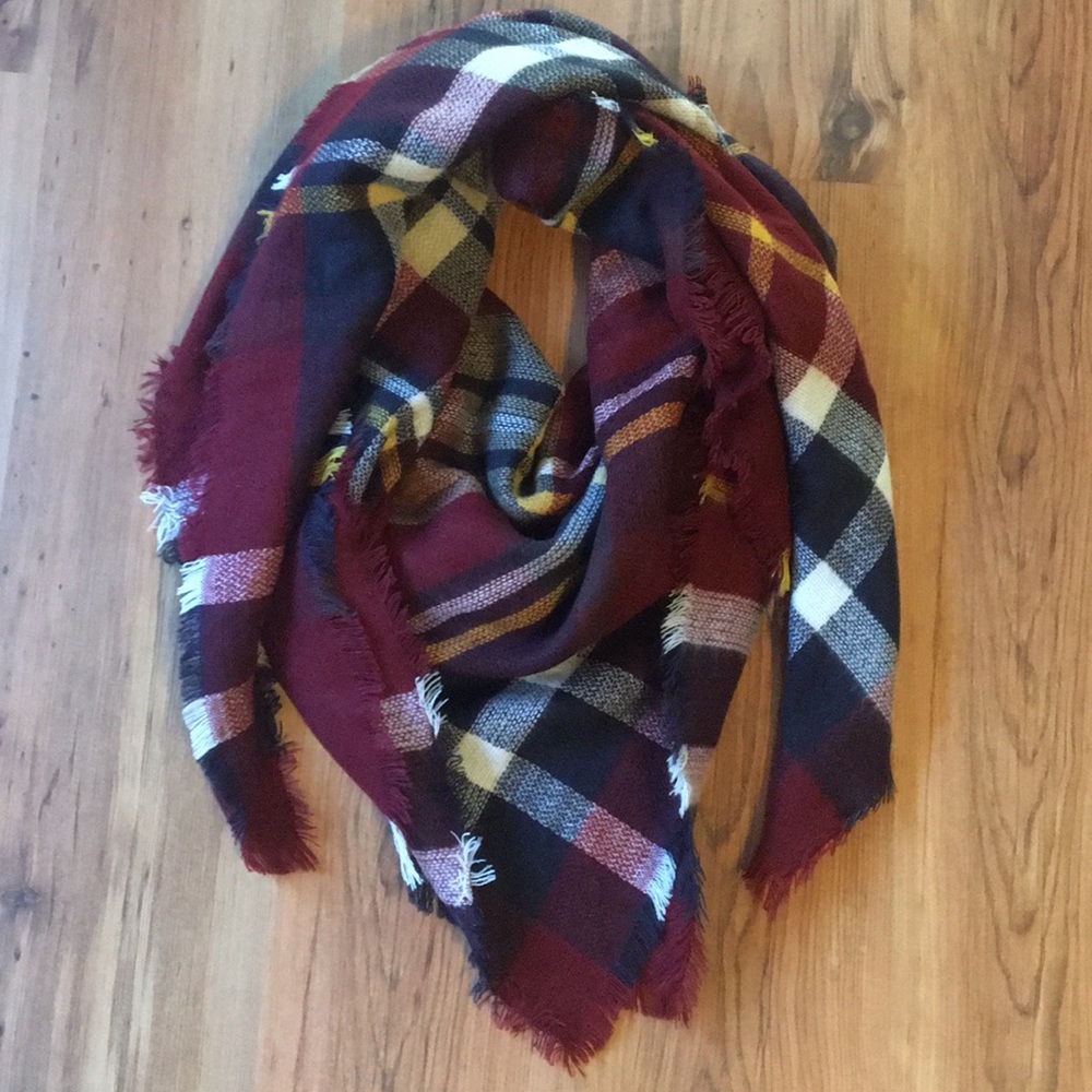Plaid Blanket Scarf