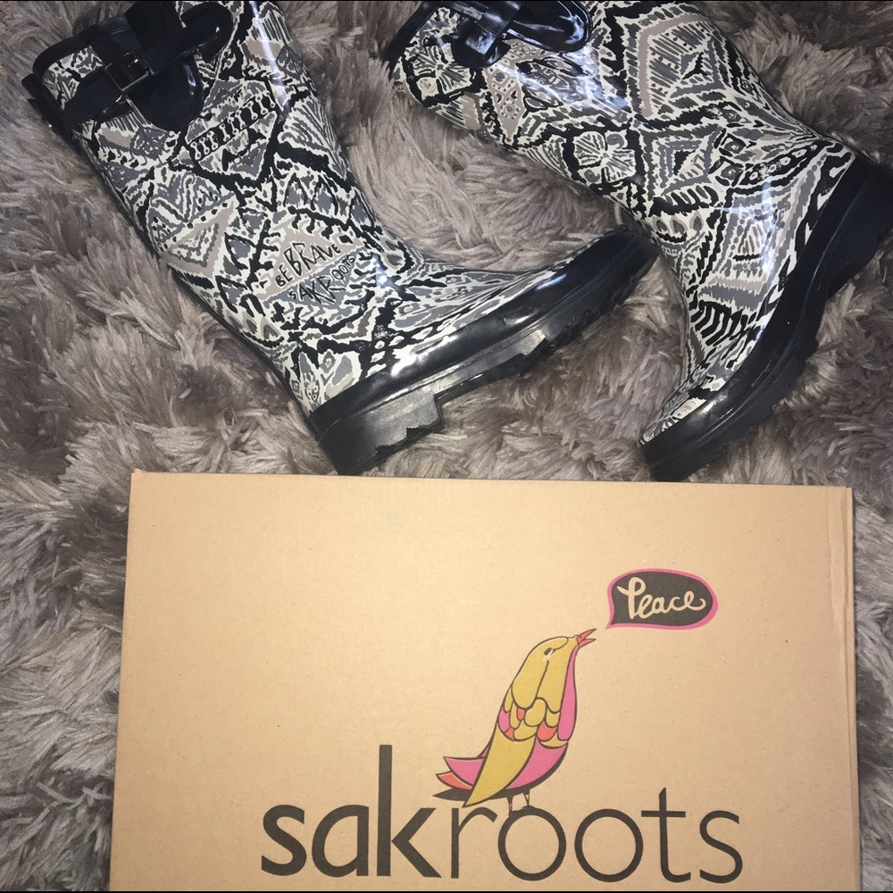 Sakroots *Be Brave* Rainboots