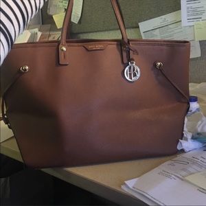 XL HENRI BENDEL TOTE