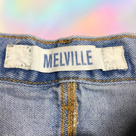 brandy melville light wash shorts - Picture 4 of 4