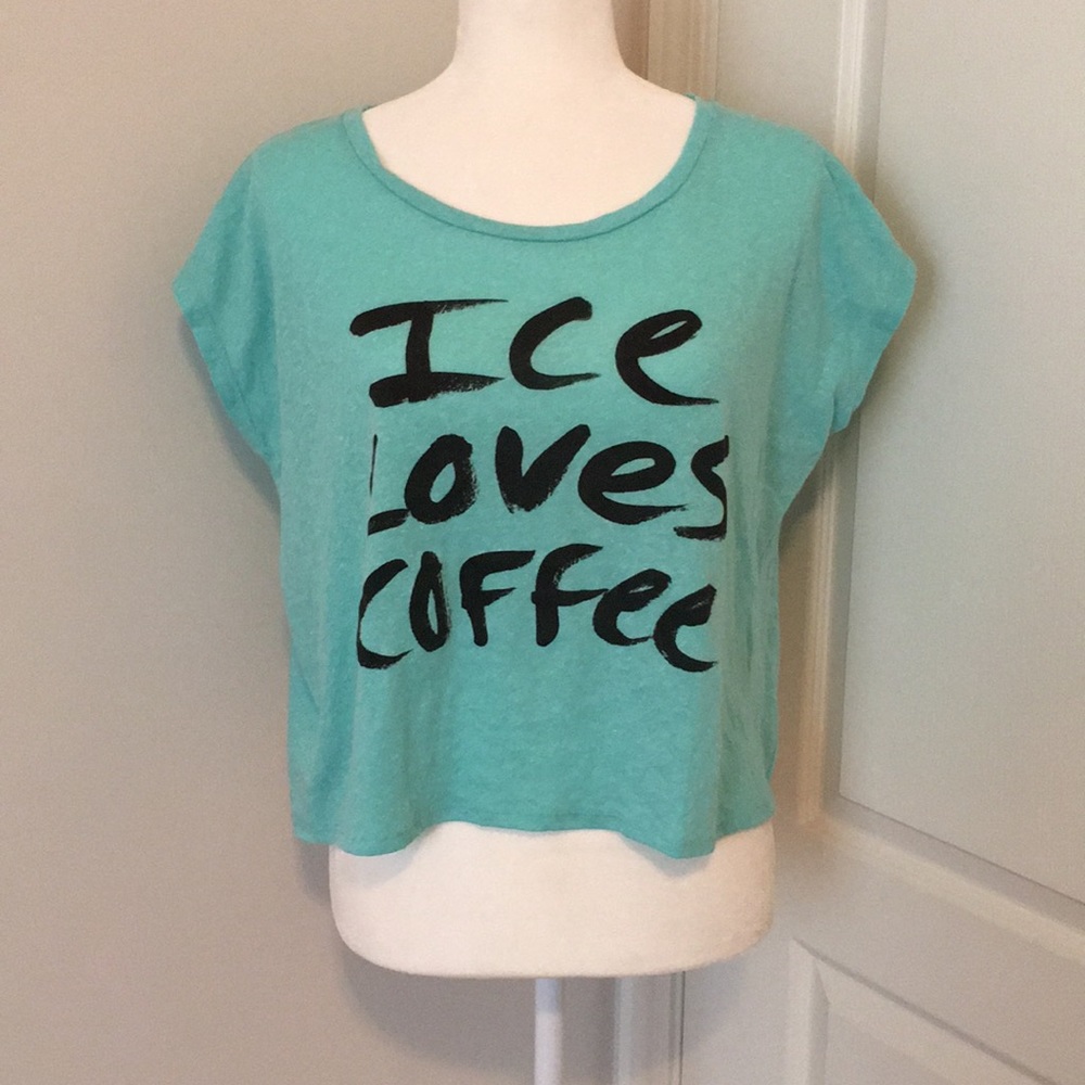 Aeropostale Tokyo Darling Graphic Tee Top