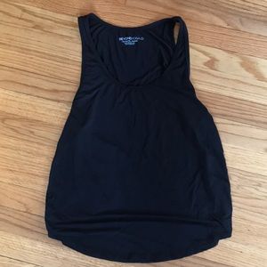 Beyond Yoga tank