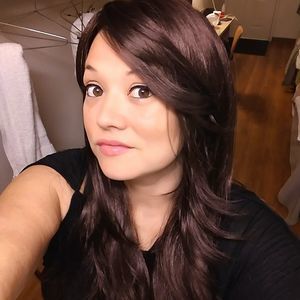 Meet your Posher, April