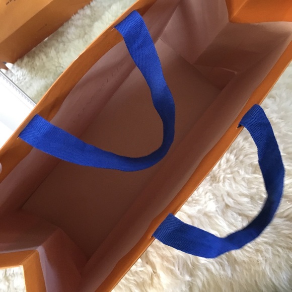 Louis Vuitton authentic orange bag - Picture 2 of 3