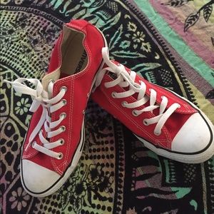 Men's Size 8/Woman's size 10 Red All Star Converse