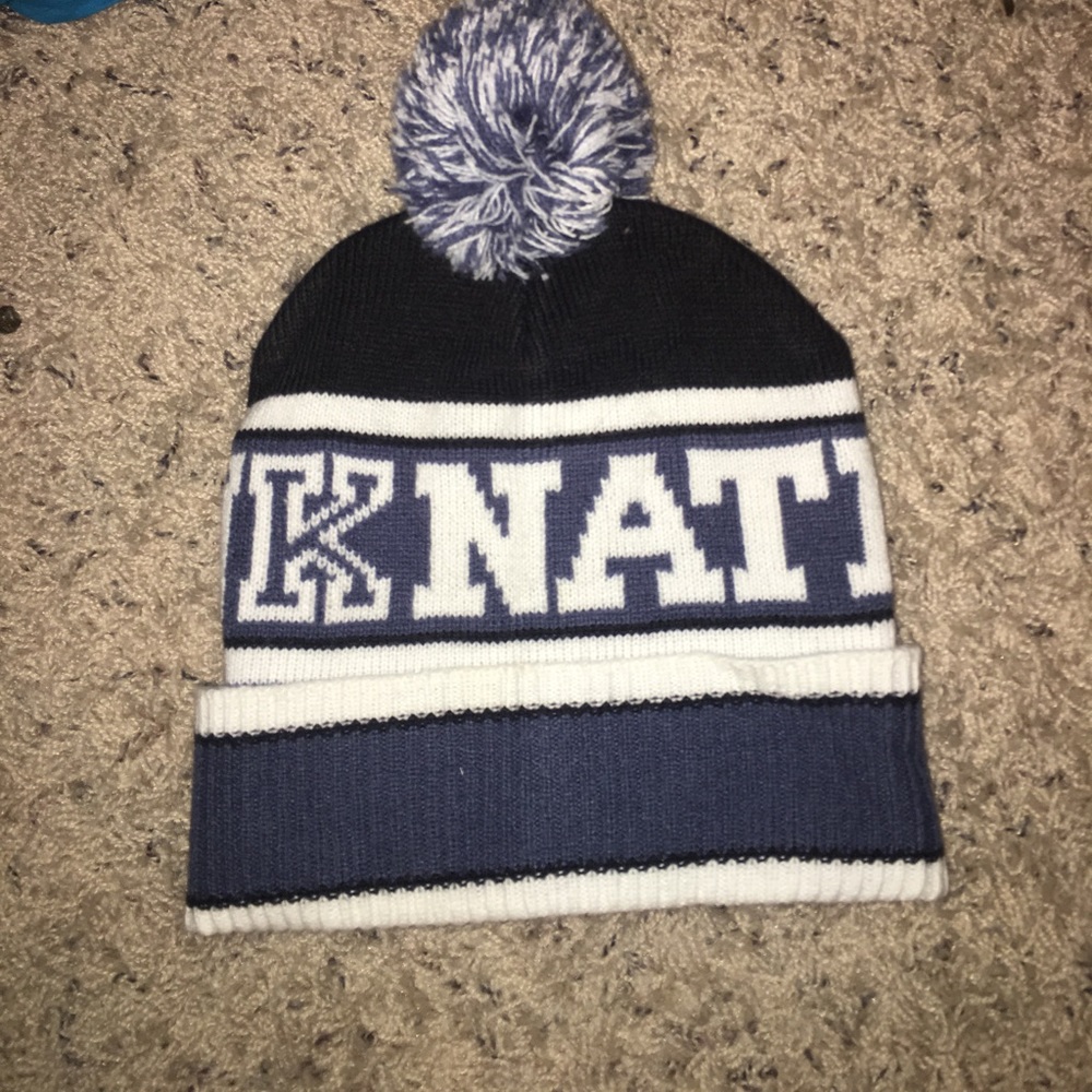 Victoria secret pom Pom beanie hat