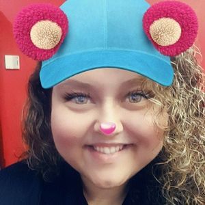 Meet your Posher, Crystal