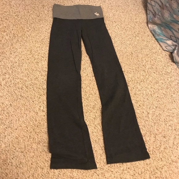 Abercrombie & Fitch Yoga Gray Pants Small S Sweats - Picture 3 of 4