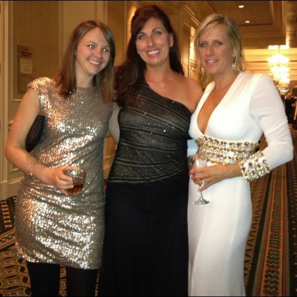 Winter white rhinestone evening gown size 2 - Picture 6 of 7