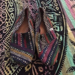 Boho Toms 9.5