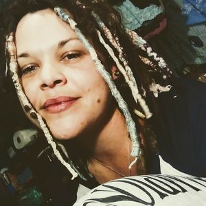 Meet your Posher, Cecelia